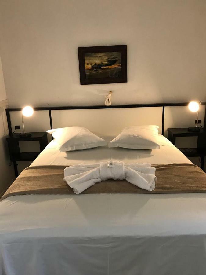 Urussanga Hotel Екстер'єр фото